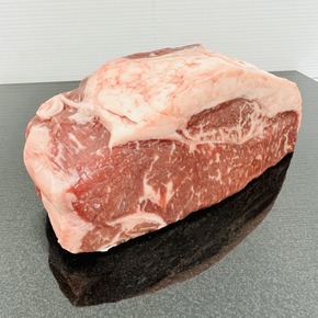 John Dee オーストラリア産牛サーロインロースト(800g+) - 冷凍