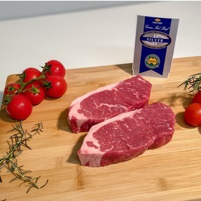 John Dee - Premium Striploin Steaks - 300g - Fzn